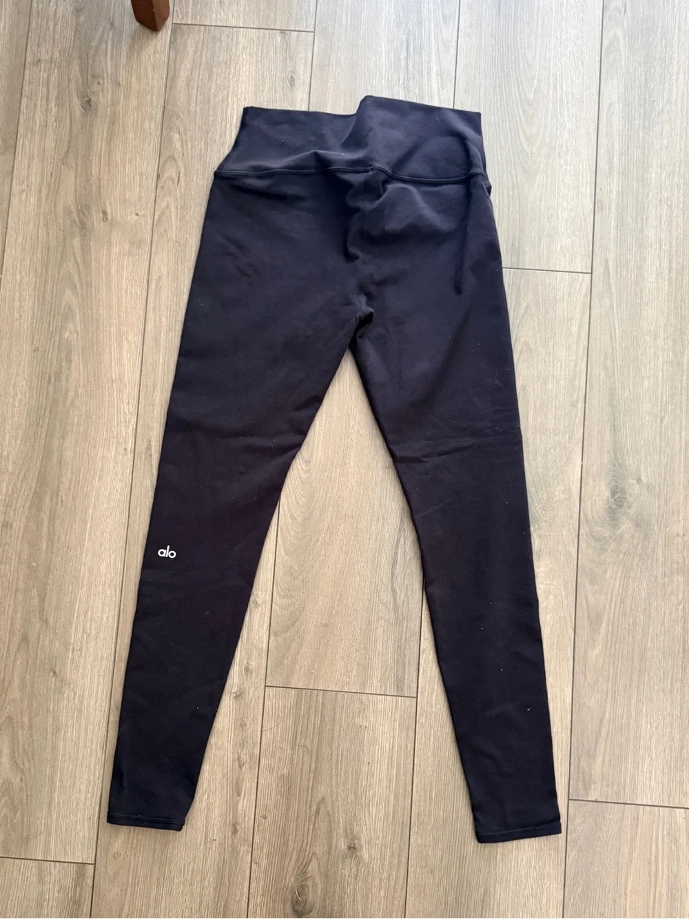 Alo Black Leggings - small